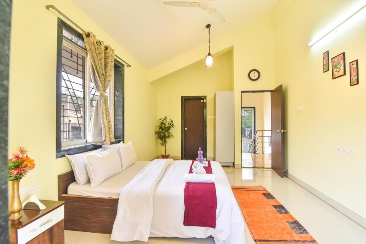 Pine View 2Bhk Lonavala Exterior foto