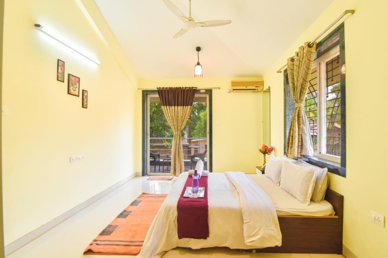 Pine View 2Bhk Lonavala Exterior foto