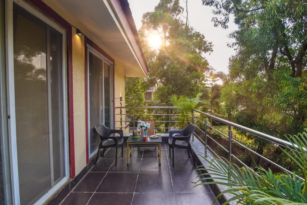 Pine View 2Bhk Lonavala Exterior foto